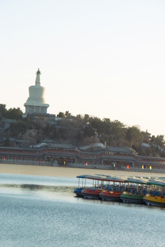 Jadeinsel mit weißer Pagode im Beihai-Park