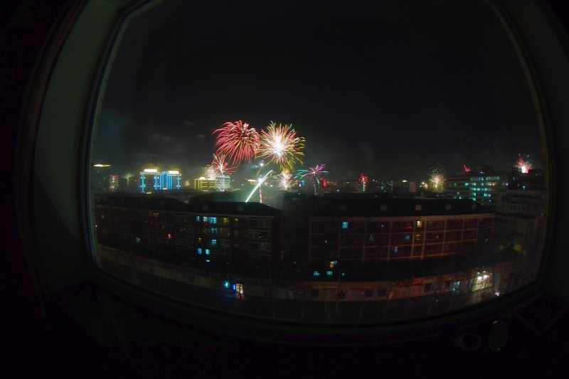 Feuerwerk zum Frühlingsfest (Chinesisches Neujahr) - Chun Jie