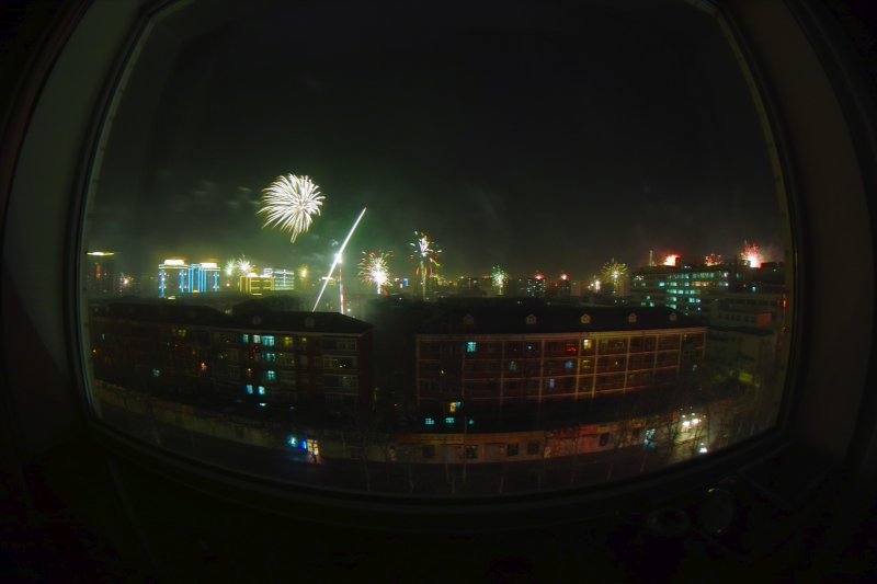 Feuerwerk zum Frühlingsfest (Chinesisches Neujahr) - Chun Jie