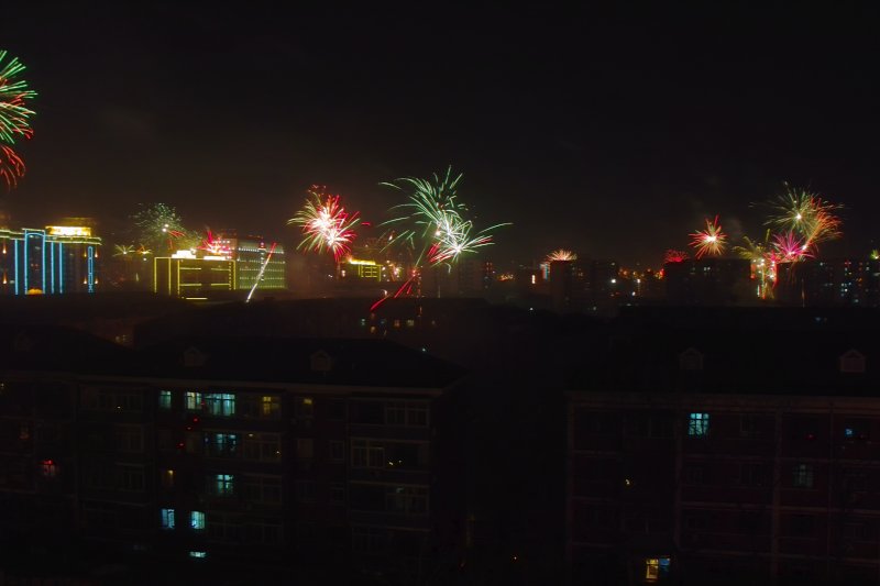 Feuerwerk zum Frühlingsfest (Chinesisches Neujahr) - Chun Jie