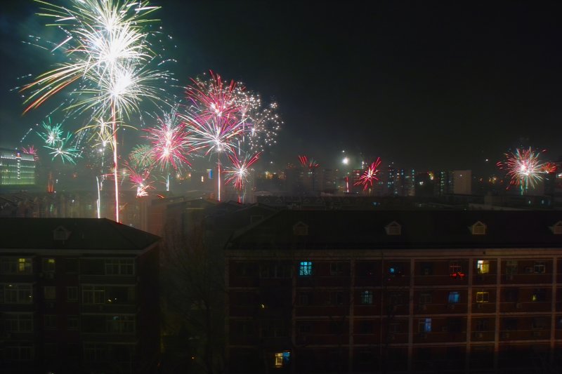 Feuerwerk zum Frühlingsfest (Chinesisches Neujahr) - Chun Jie