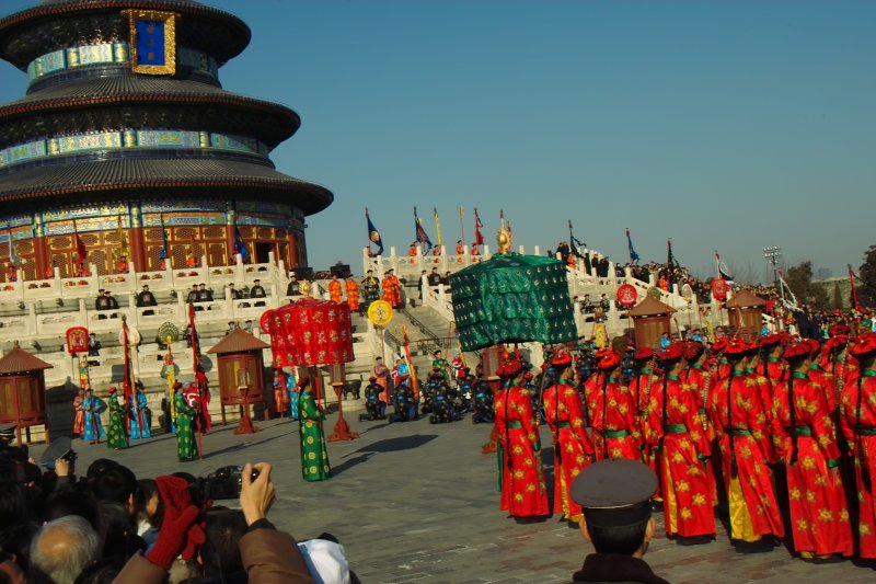 Ernteopfer durch Kaiser von China zur Kulturwoche des Himmeltempels