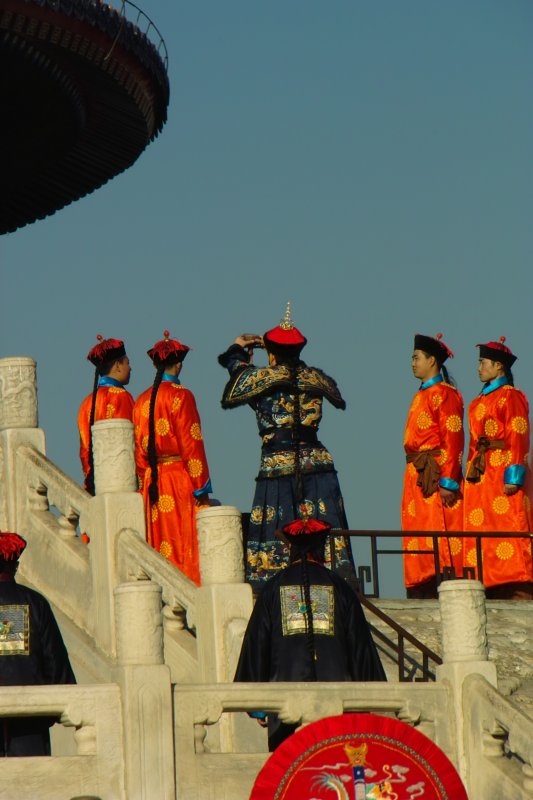 Ernteopfer durch Kaiser von China zur Kulturwoche des Himmeltempels