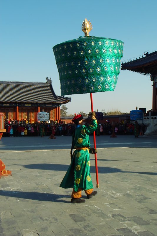 Ernteopfer durch Kaiser von China zur Kulturwoche des Himmeltempels